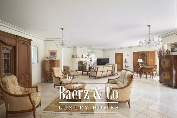 photo 7 Magnificent property - Private domain