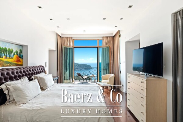 photo 26 Beautiful villa with panoramic sea view over the bay of Saint Jean Cap Ferrat