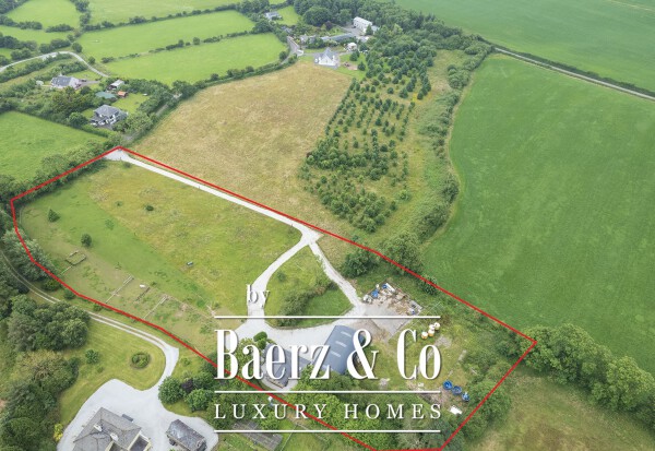 photo 2 Blake Lodge Carrigtwohill