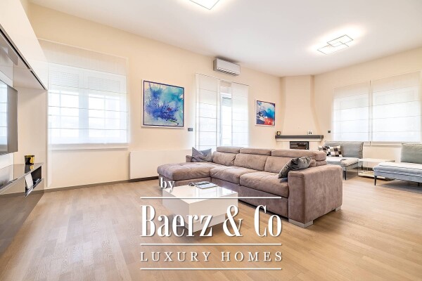 photo 9 Zagreb, Jelekovići, beautiful villa net area of 303.5 m2 on a plot of 1786 m2