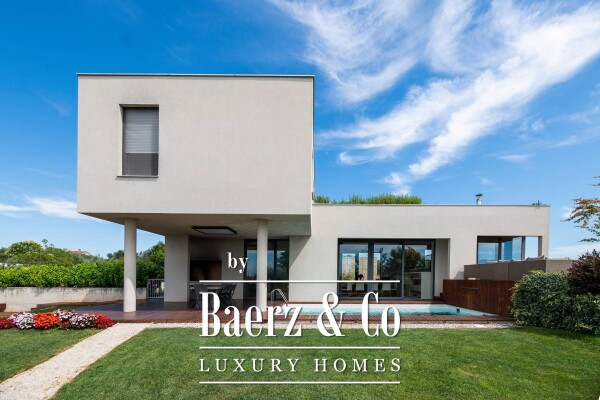 photo 52 Croatia, Istria, Umag: Stunning Villa with pool surrounded by olive groves