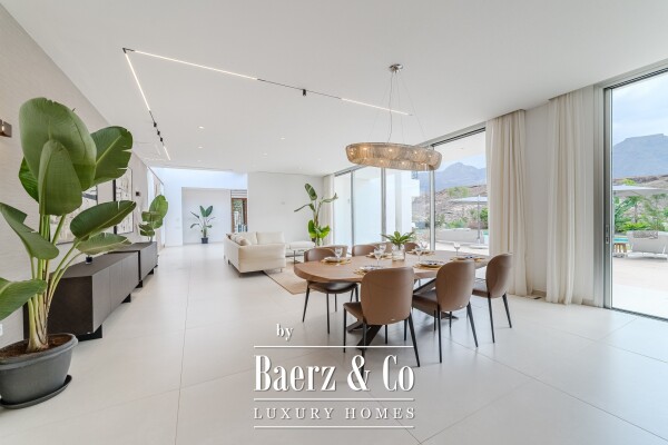 photo 9 Exquisite Newly Built Villa Tenerife south