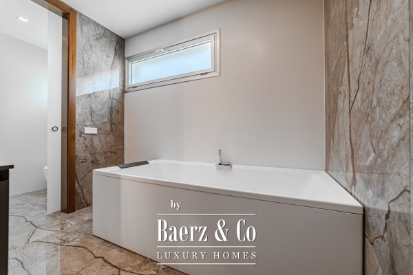 photo 29 Exquisite Newly Built Villa Tenerife south