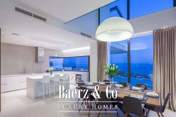 photo 8 Makarska - a unique modern villa with a panoramic view