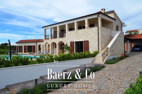 photo 4 Istria, Tinjan, a beautiful stone villa with a swimming pool on a large landscaped garden