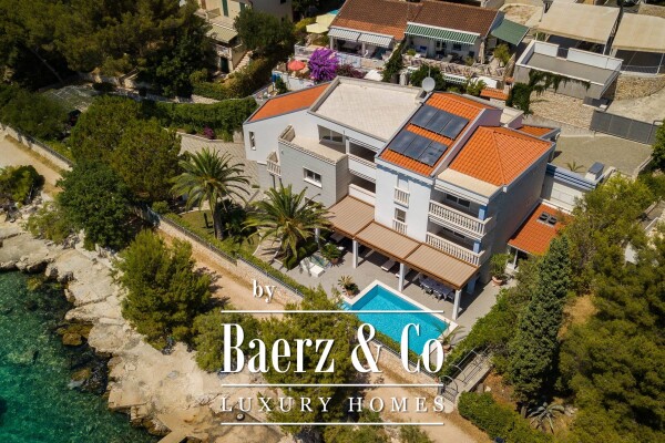 photo 11 Split, Čiovo, modern villa/boutique hotel with 8 apartments, first row to the sea