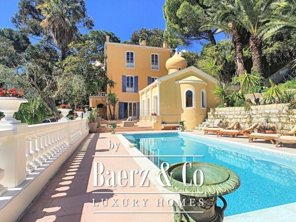 photo 1 Nice - Villa with sea view, residential area
