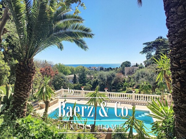 photo 3 Nice - Villa with sea view, residential area