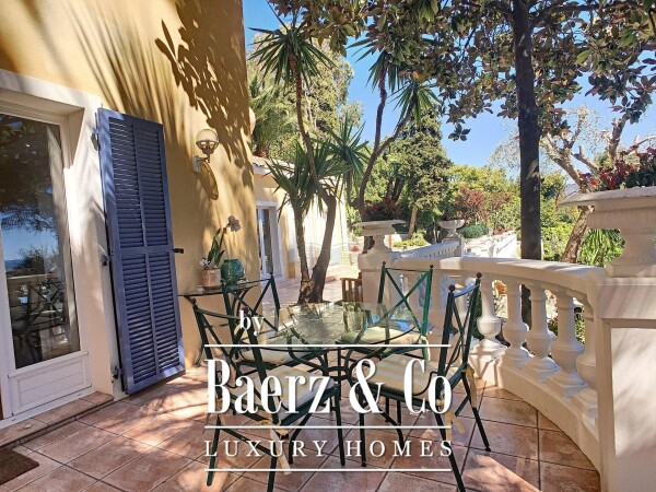 photo 6 Nice - Villa with sea view, residential area