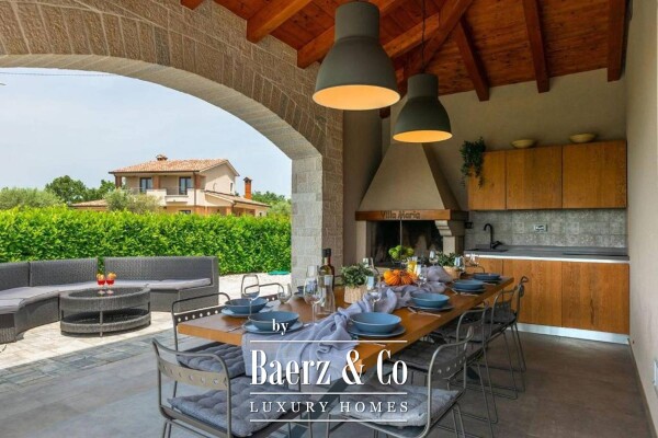 photo 18 Vižinada, a rustic villa with a pool and a panoramic view of the sea