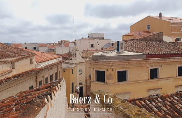 photo 23 LORDLY HOUSE IN THE CENTER OF MAHON