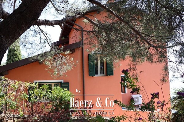 photo 10 Villa for sale 264 m²