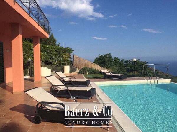 photo 19 Villa for sale 264 m²