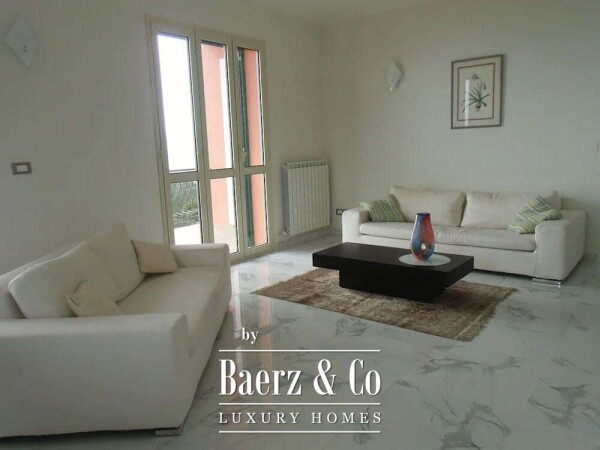 photo 39 Villa for sale 264 m²