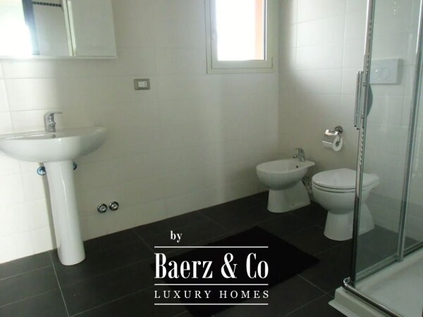 photo 49 Villa for sale 264 m²