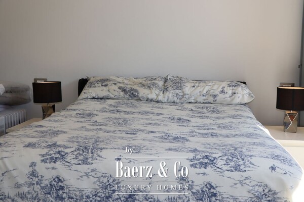 photo 100 Villa for sale 264 m²