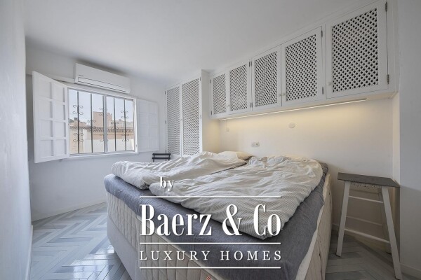 photo 9 Bright Penthouse with large private Roof Terrace and Port views