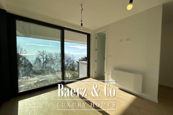 photo 10 OPATIJA, LUXURIOUS APARTMENT WITH GARDEN, SWIMMING POOL AND SEA VIEW IN TOP NEW BUILDING