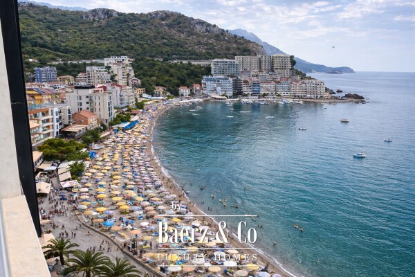 photo 2 Luxury Apartment next to the Sea in Budva Municipality