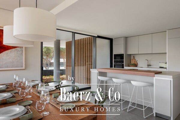 photo 8 Beautiful luxury home in Sotogrande, La Reserva - Village Verde