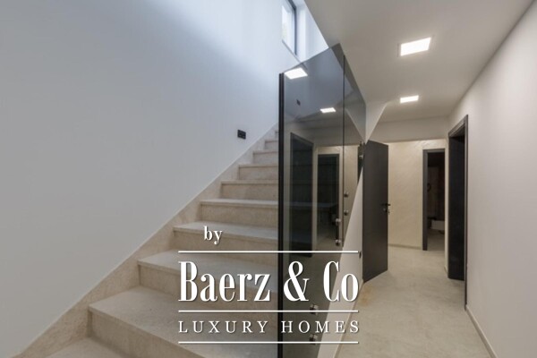 photo 52 Medulin, immaculate luxury villa NKP 400 m2 with pool, 300 m from the beach