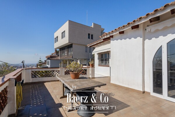 photo 1 House for sale in Esplugues de Llobregat