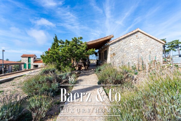 photo 14 Hvar, a large, beautiful property with three houses on a plot of 32500 m2