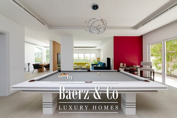 photo 9 Beautiful upgrades | Fully Furnished | Lake view