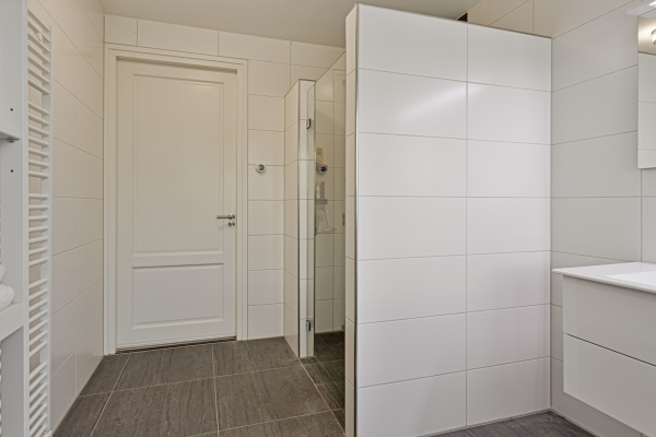 photo 34 Rhijnhofweg 2