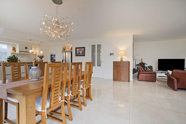 photo 8 Rhijnhofweg 2