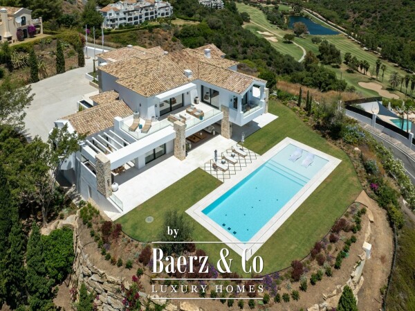 photo 3 Villa - El Herrojo - Benahavis - Ref: 8439