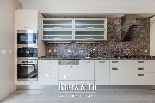 photo 11 Beautiful luxury home in Carcavelos e Parede, Jardins da Parede