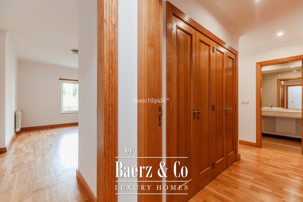 photo 28 Beautiful luxury home in Carcavelos e Parede, Jardins da Parede