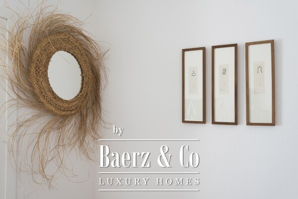 photo 11 Boutique townhouse with stunning views and rental license