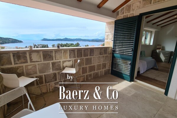 photo 20 Lopud – A luxury stone villa for sale with a panoramic view of the sea and islands.