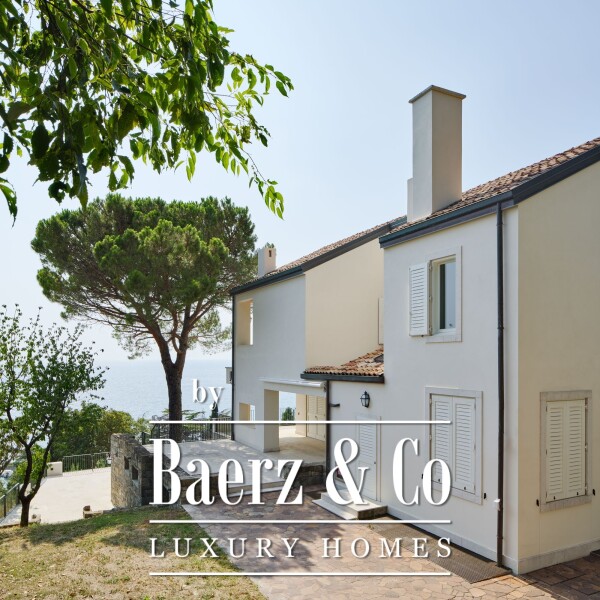 photo 46 LUXURIOUS COASTAL VILLA IN TRIESTE