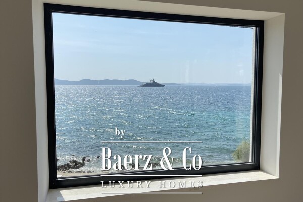 photo 51 Zadar, Diklo: Luxury beachfront villa with pool and olive grove