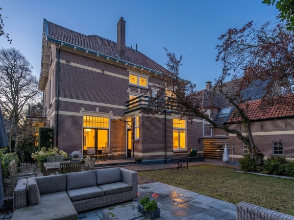 photo 2 Regentesselaan 10