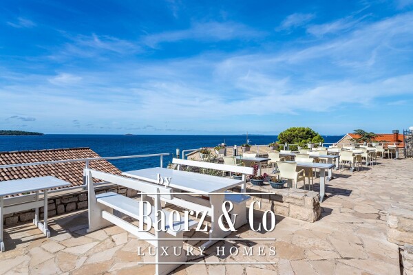 photo 21 Primošten, an authentic stone beauty located in a unique position