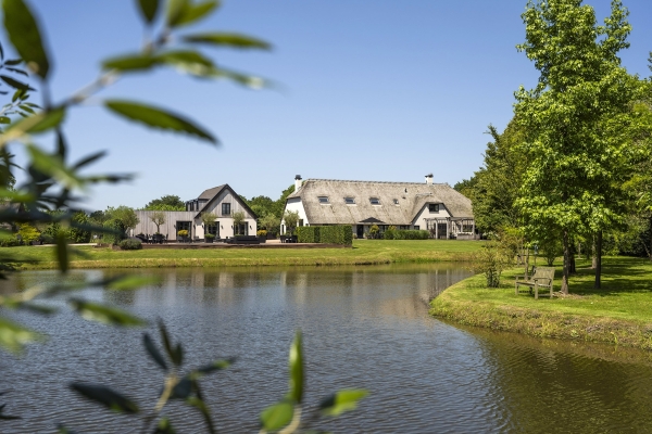 photo 5 De Zonneroos – luxe, privacy en eindeloos genieten.