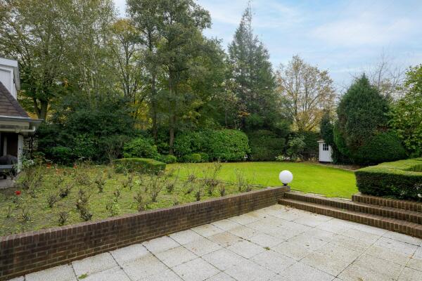 photo 57 President Kennedylaan 185