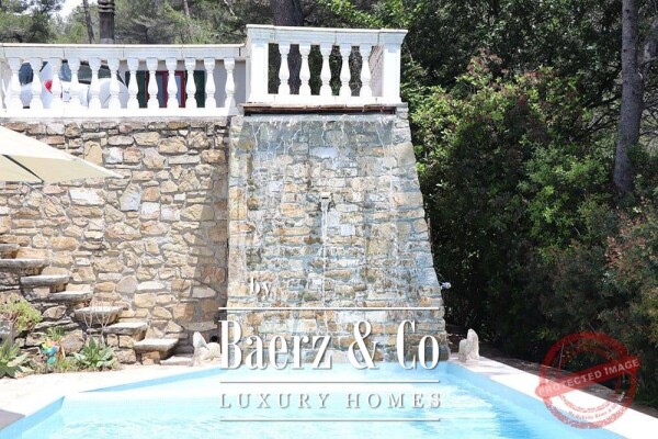 photo 46 Villa for sale 166 m²