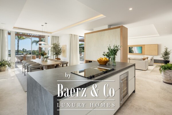 photo 13 Villa - Nueva Andalucia - Marbella - Ref: 8586