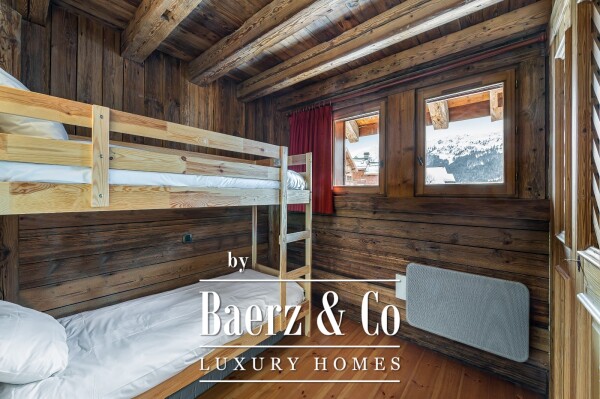 photo 5 Charming Savoyard Chalet in Méribel Village