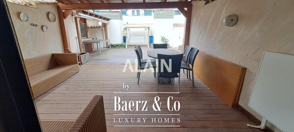 photo 30 Beautiful luxury home in Valencia, Playa de la Malvarrosa - La Malvarrosa