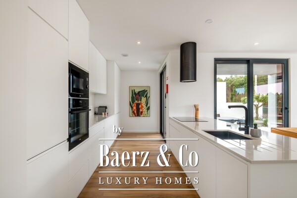 photo 10 Modern villa with pool 5 minutes from Baleal beach