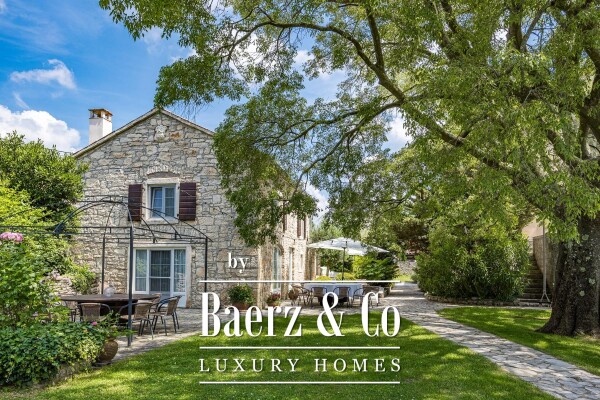 photo 2 Istria, Svetvinčenat, charming stone house 900m2 on plot 3530m2