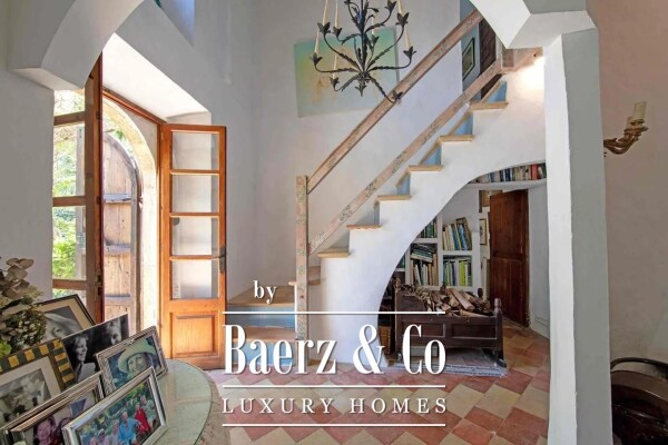 photo 6 Beautiful historic estate in S’Arracó with spectacular gardens