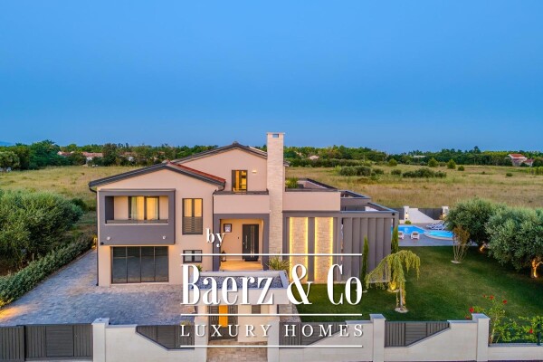 photo 7 Zadar, Privlaka, modern house with swimming pool and auxiliary facility