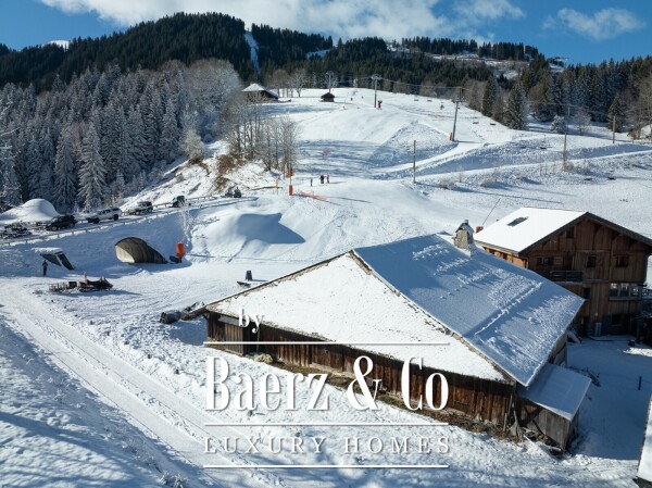 photo 2 TRADITIONAL FARM HOUSE TO RENOVATE - ON THE SLOPES